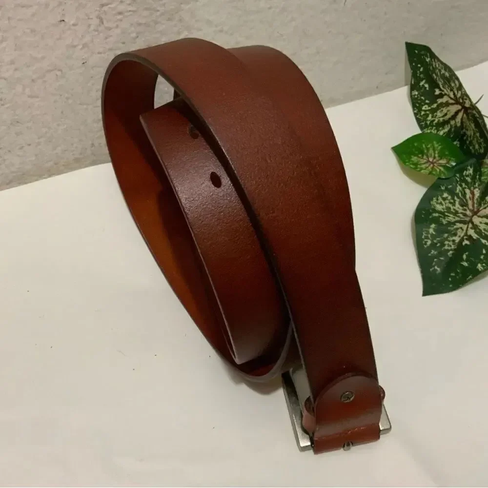 New TONLY MONDERS Belt Men’s sz 48 Brown Leather length: 60” buckle included